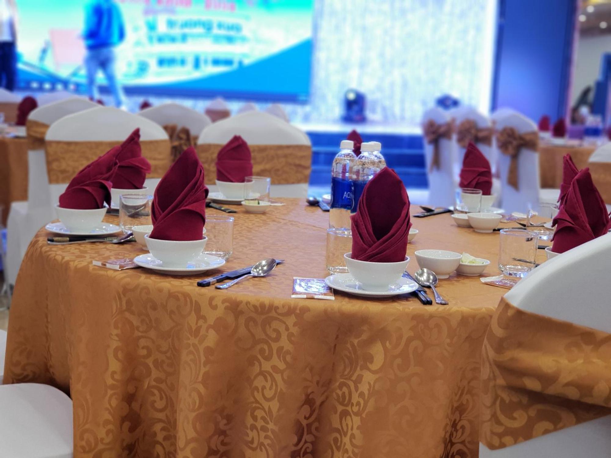 Phu Cuong Beach Hotel Dong Hoi Kültér fotó